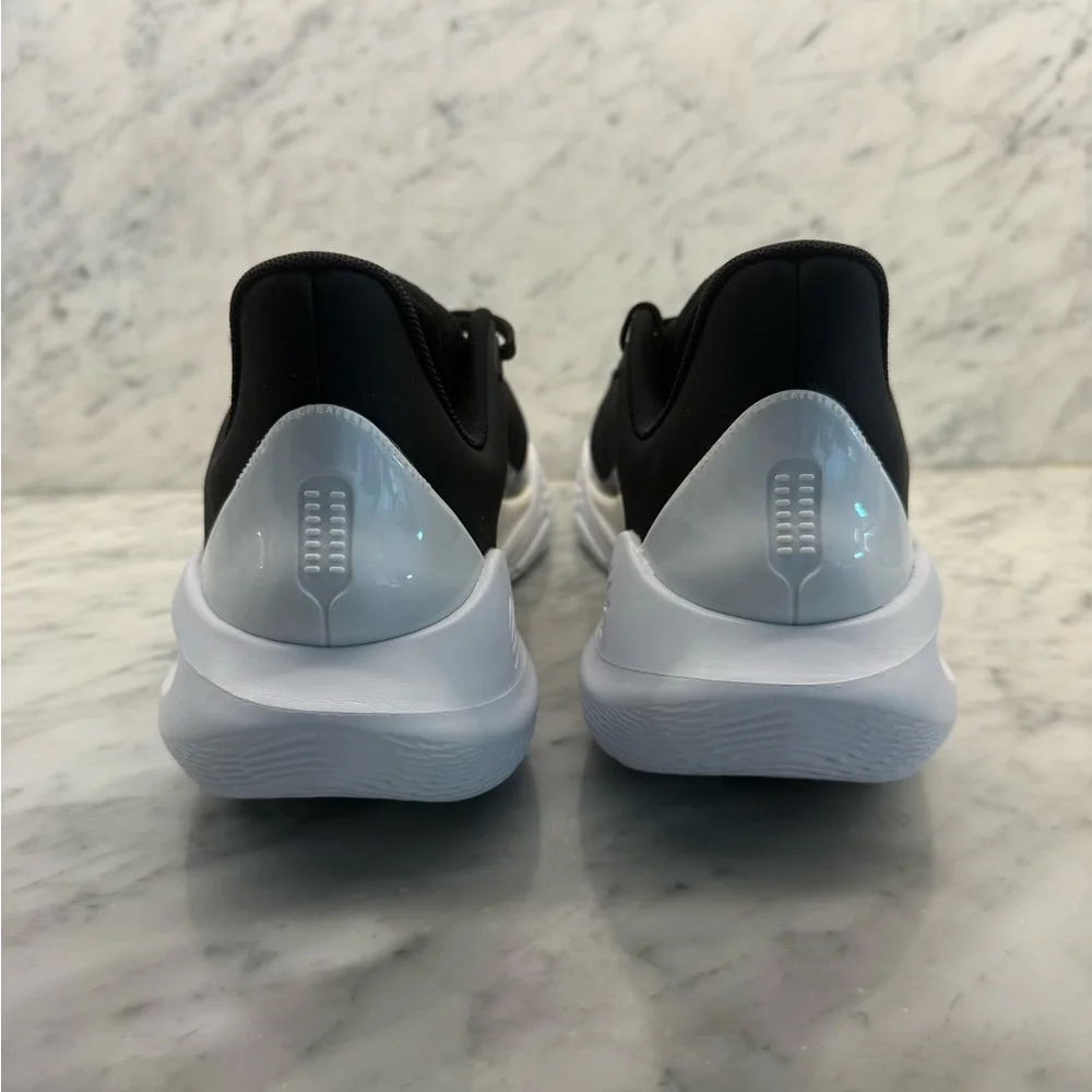 Under Armour Curry 11 Team Unisex Shoes - Picture 4 of 7